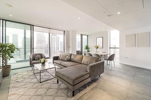 Dollar Bay Place, London, E14