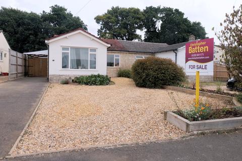 2 bedroom semi-detached bungalow for sale - Foxcroft Drive, Wimborne BH21