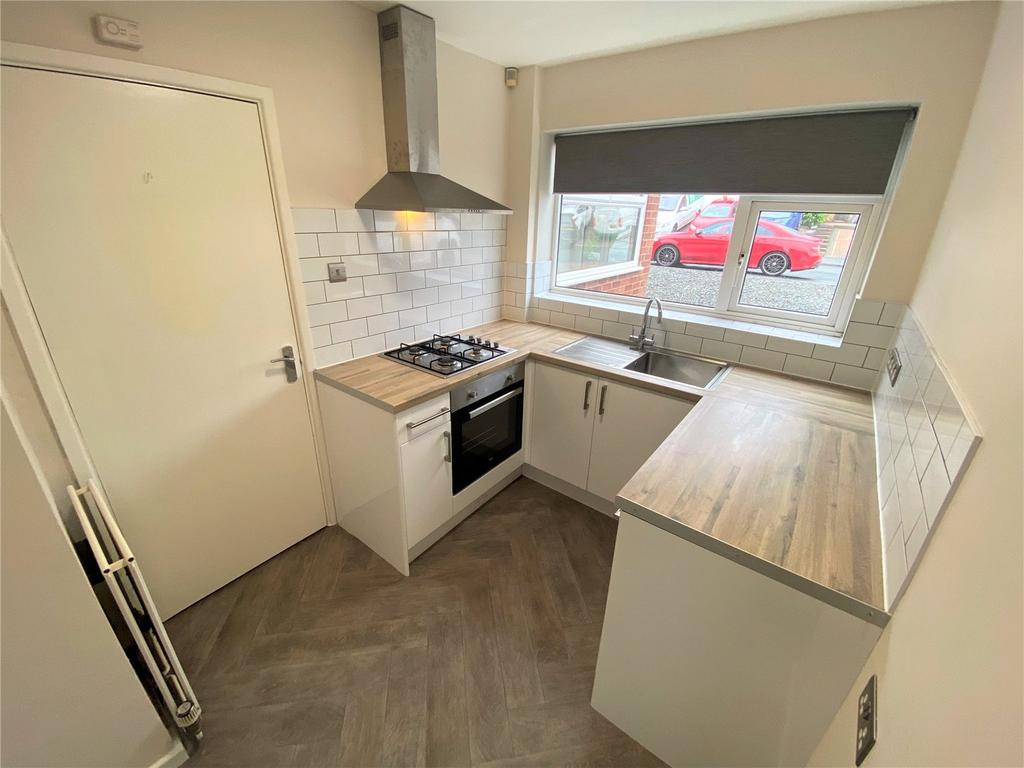 Kenswick Drive, Halesowen, West... 3 bed semidetached house £895 pcm