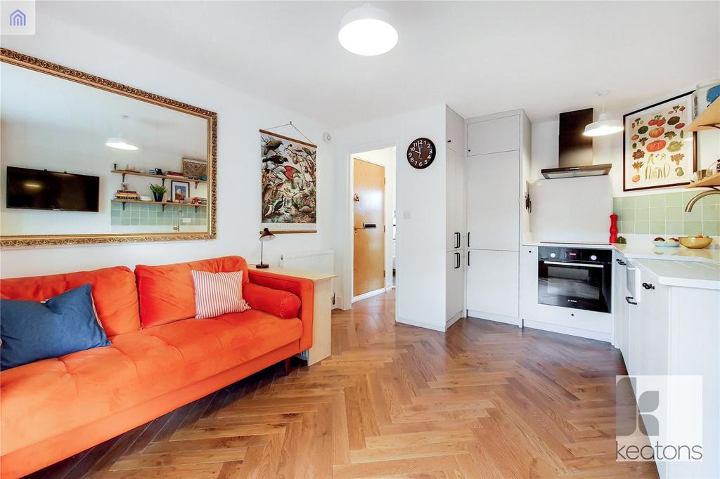 Living Room/Kitchen