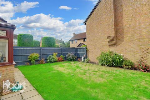 37 The Dell, Great Baddow, Chelmsford, CM2 7JY