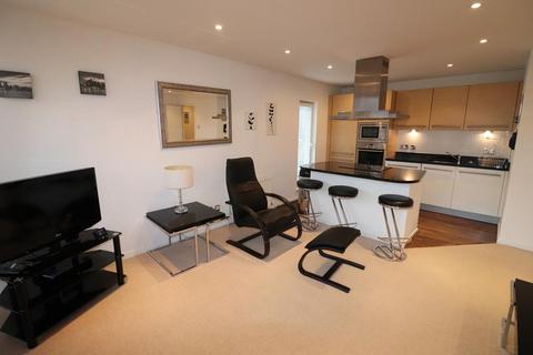 2 bedroom penthouse to rent - Dempsey Court, Queen's Lane North, AB15