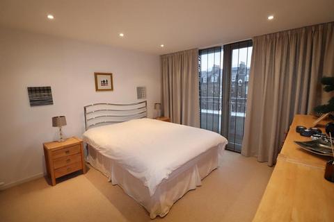 2 bedroom penthouse to rent - Dempsey Court, Queen's Lane North, AB15