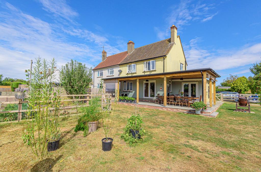 The Leazes, Woolverton, BA2 3 bed semidetached house for sale £500,000