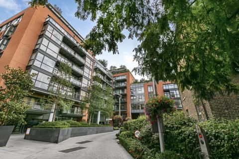 3 bedroom apartment to rent, Gatliff Road, London, SW1W