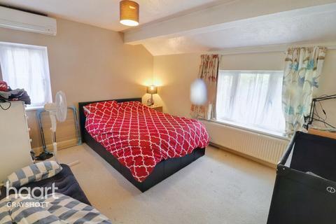 17 Hillside Close, Headley Down, Bordon, GU35 8BL