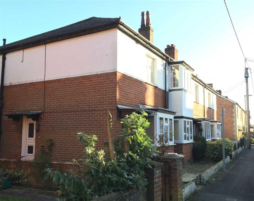 Balmoral Road, Andover 2 bed apartment £800 pcm (£185 pw)