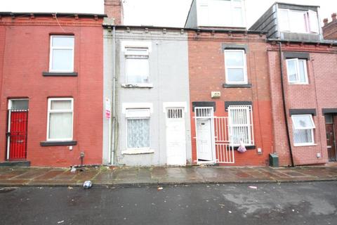 4 bedroom terraced house for sale - Nowell Terrace, Harehills, Leeds, LS9 6HX