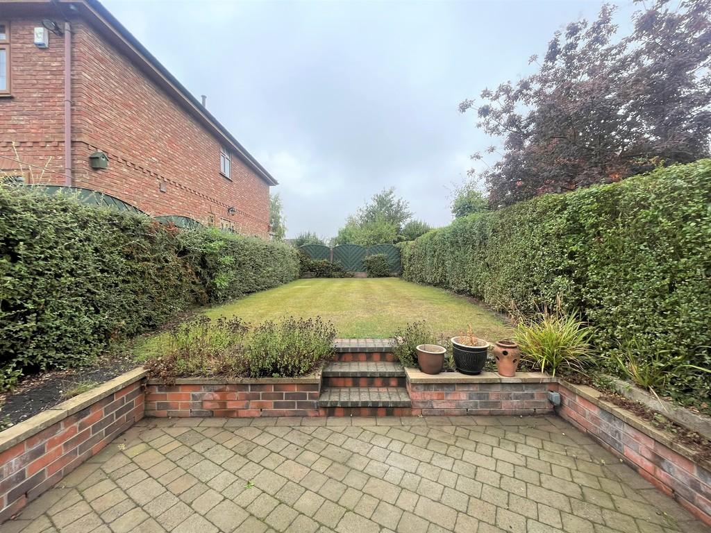 Richmondfield Lane, Barwick In Elmet 2 bed semidetached house £1,250