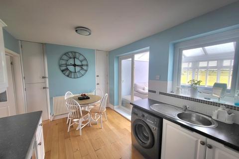 314 Whitehall Road, Drighlington, Bradford, BD11 1BD