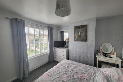 314 Whitehall Road, Drighlington, Bradford, BD11 1BD