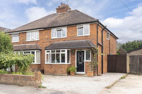10 Oakdene Close, Brockham, Betchworth, RH3 7JZ