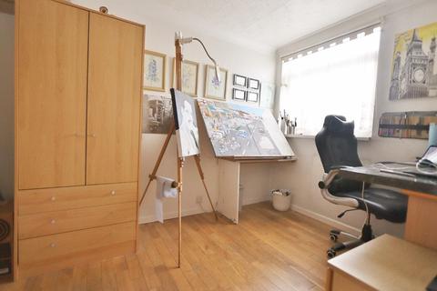 54 Briar Road, Romford, RM3 8AP