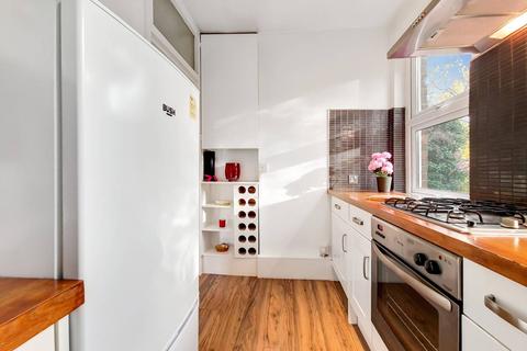 72a Brookmill Road, London, SE8 4JJ