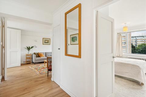 2 bedroom flat to rent, Sullivan House, Churchill Gardens, London, SW1V