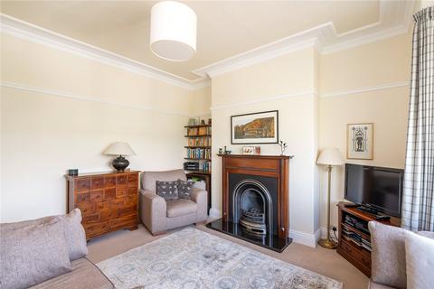 18 Ashburn Place, Ilkley, LS29 9NW