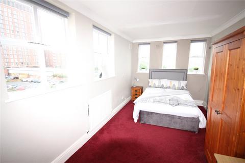 1 bedroom terraced house to rent - The Crescent, Salford, M5