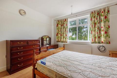 4 bedroom semi-detached house to rent, Kidlington,  Oxfordshire,  OX5