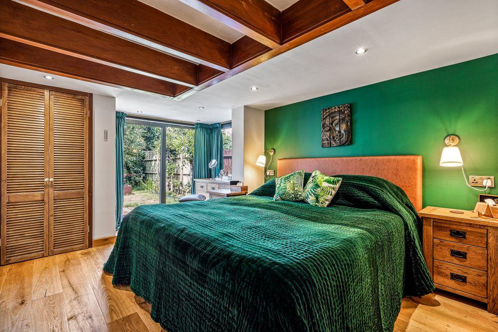 Bedroom 1 (Double with Ensuite)