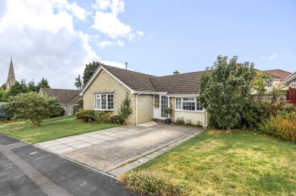 Kippax Avenue, Wells, Somerset, BA5 4 bed bungalow £500,000