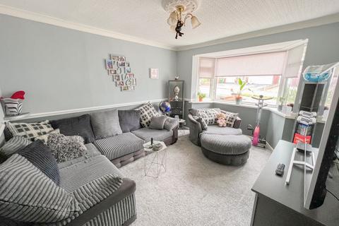 4 bedroom semi-detached house for sale - Hazelwood Road, Streetly, Sutton Coldfield, B74 3RH