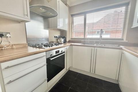39m Walmley Ash Road, Sutton Coldfield, B76 1JA