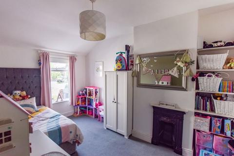 1 Appleton Road, Widnes, WA8 6EX