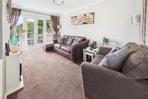 2 bedroom terraced house for sale, 25 Kirkstall Road, Middleton M24 6EU