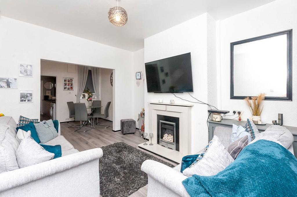 Devon Street, St Helens, WA10 2 bed terraced house £105,000