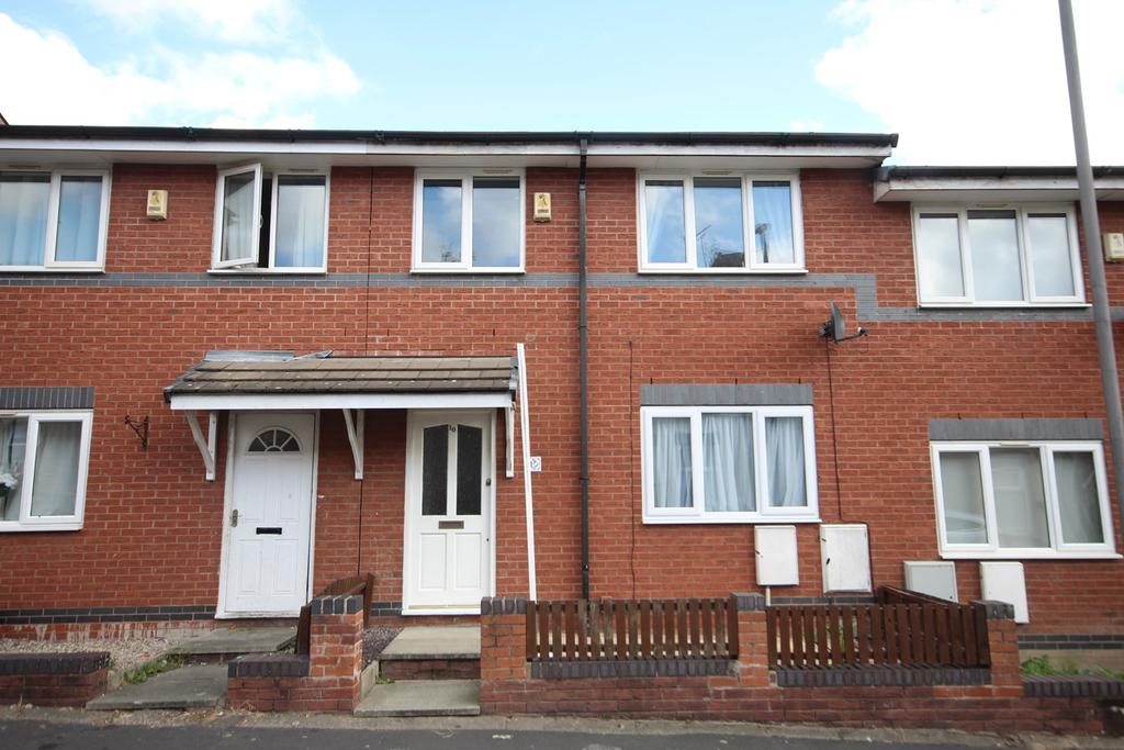 Fidler Street, St Helens, WA10 3 bed terraced house £650 pcm (£150 pw)