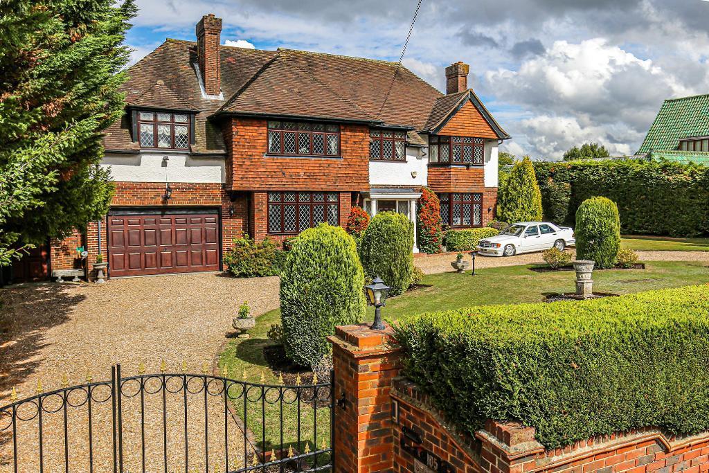 Purley Downs Road, Sanderstead, CR2 0RH 5 bed detached house for sale