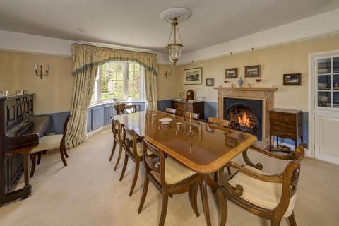 5 bedroom detached house for sale - Seymour Court, Marlow