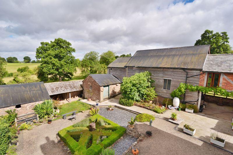 Norton, Bromyard, Herefordshire 5 bed detached house £675,000