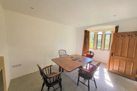 3 bedroom end of terrace house to rent, Sherborne