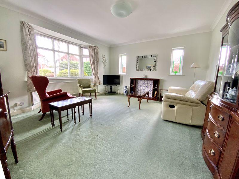 Pauncefote Road, Pokesdown, Bournemouth 2 bed detached bungalow for