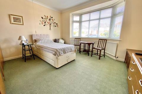 2 bedroom detached bungalow for sale, Pauncefote Road, Pokesdown, Bournemouth