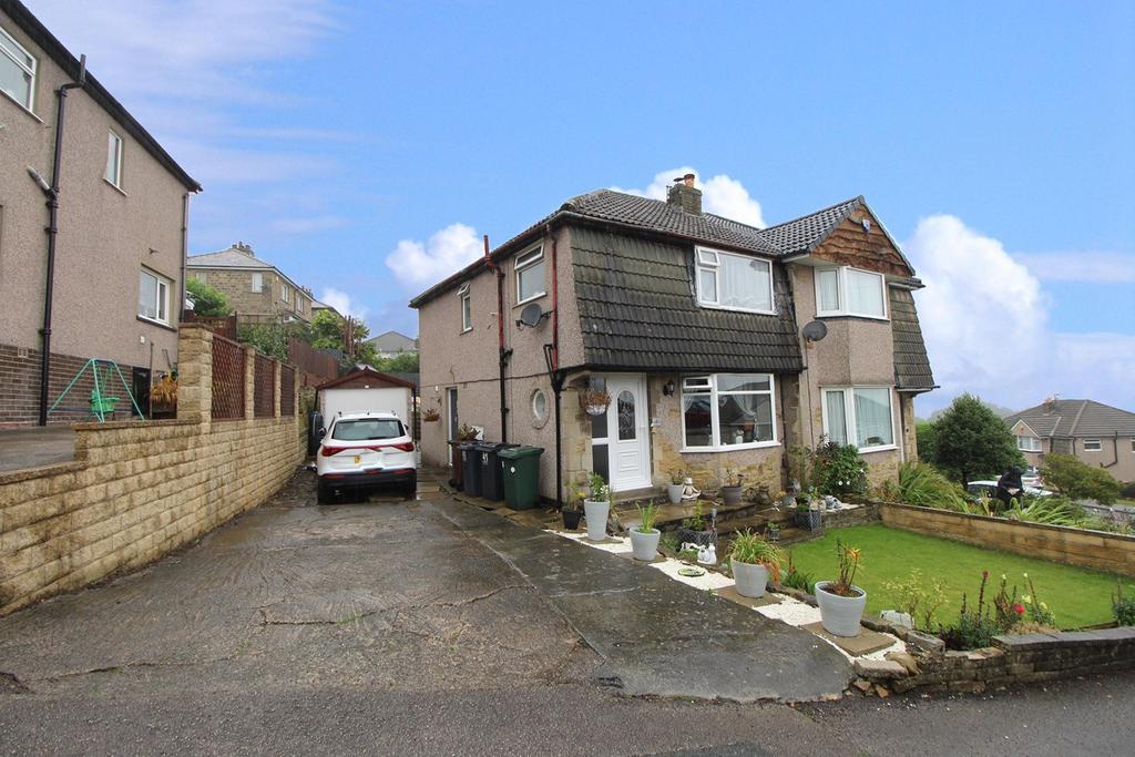 spring-avenue-keighley-bd21-3-bed-semi-detached-house-199-995