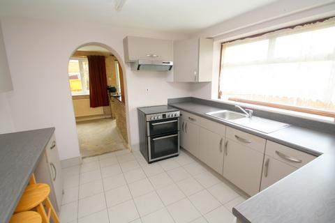 2 Whatmore Close, Staines-upon-thames, TW19 6AS