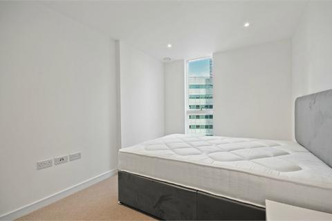 1 bedroom apartment for sale, Pinnacle Apartments, 11 Saffron Central Square, Croydon, CR0