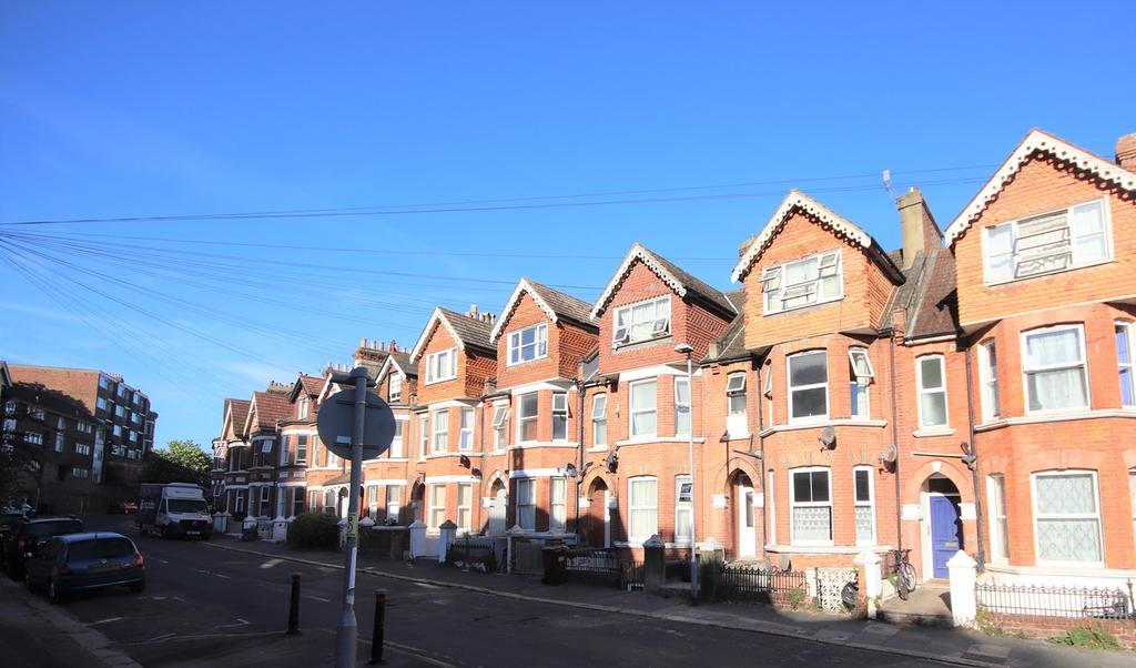 Milward Road, Hastings, TN34 1 bed in a house share £500 pcm (£115 pw)