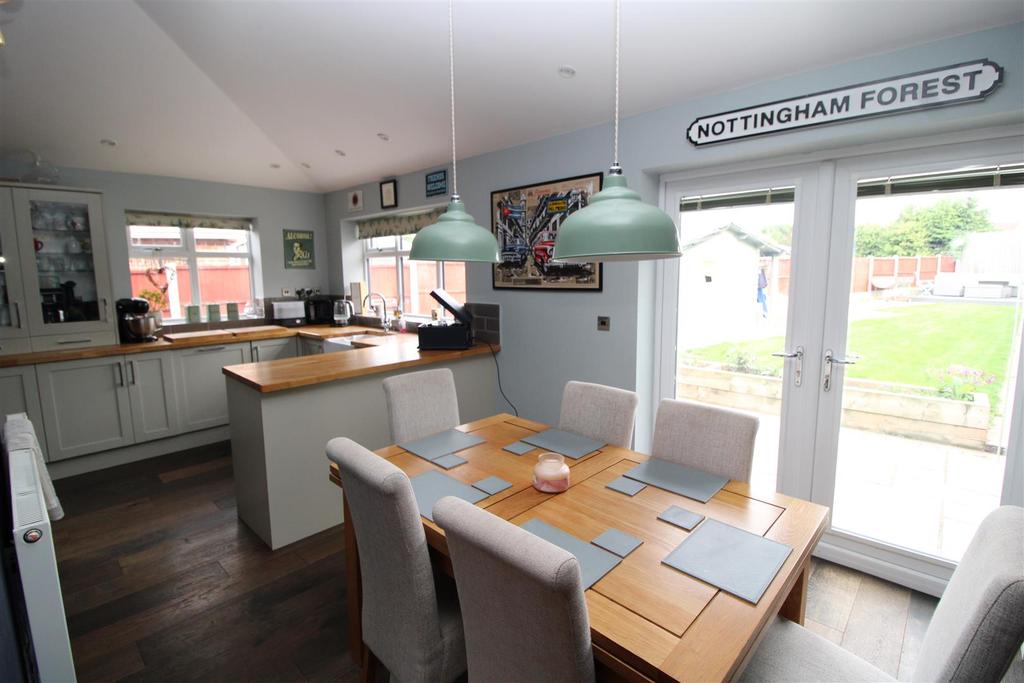 Kitchen Diner