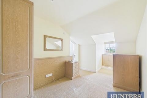 2 bedroom flat for sale, St Marys Manor, Beverley, East Yorkshire, HU17 8DE