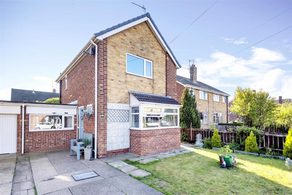 Maple Drive, Beverley, East... 3 bed link detached house £250,000