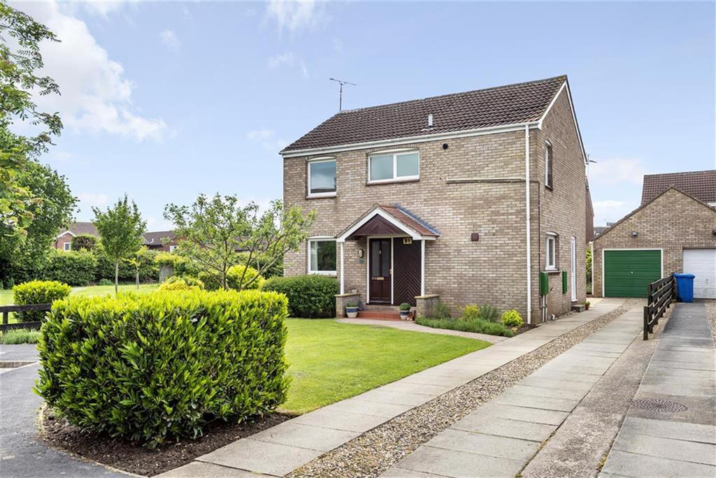 Tardrew Close, Beverley, East... 4 bed detached house £400,000
