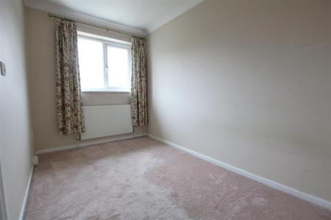 37 Penn Road, Datchet, Slough, SL3 9HS