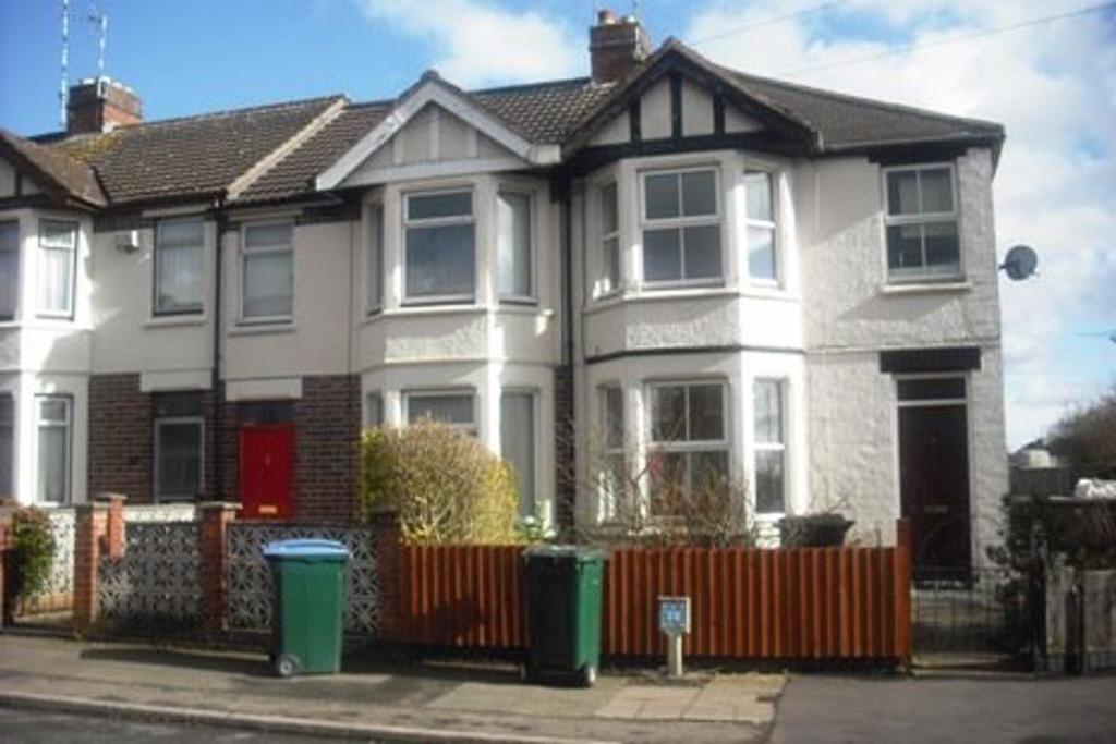 WESTCOTES, TILE HILL, COVENTRY CV4 9BB 1 bed flat £750 pcm (£173 pw)