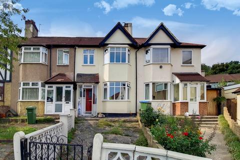 5 Sandycroft, London, SE2 0XY