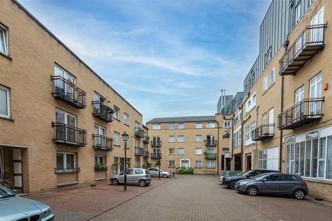 26 Millennium Place, London, E2 9NL