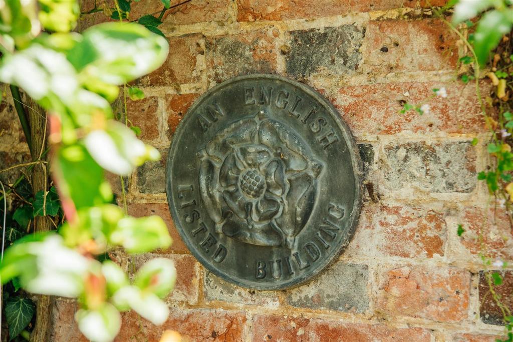 Harlington Manor, Harlington-92.jpg