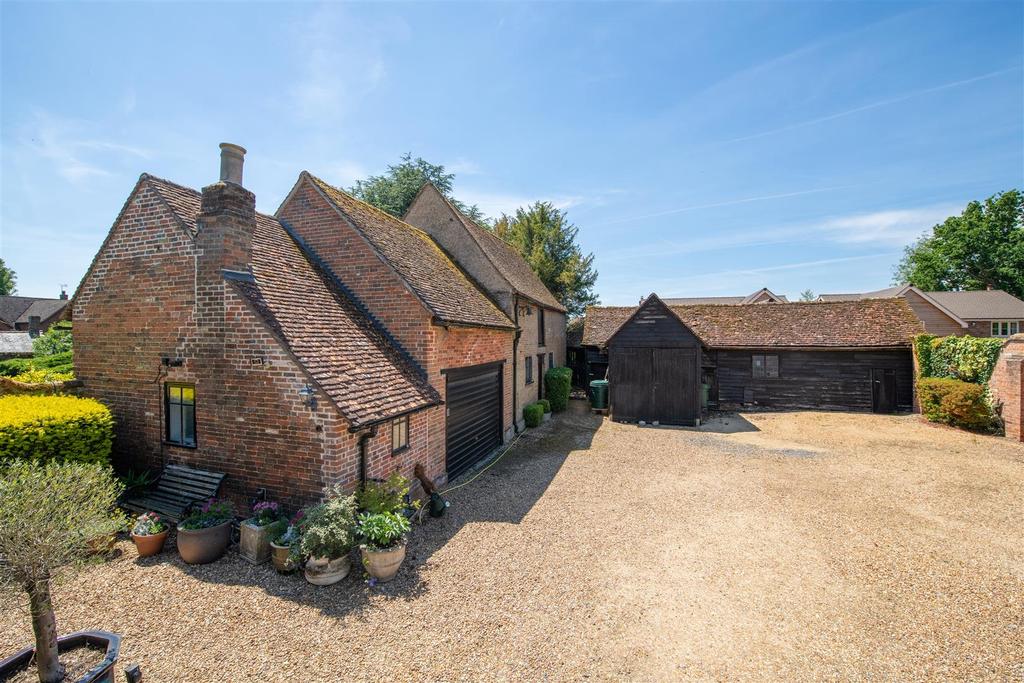 Harlington Manor, Harlington-33.jpg